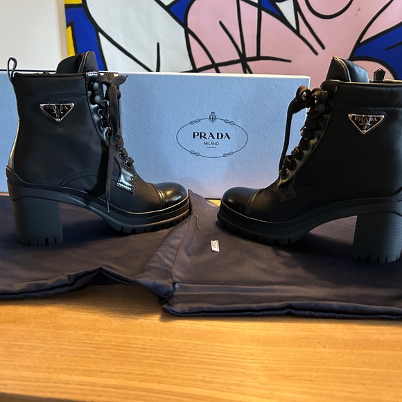 Prada Black Leather and Nylon Lace-up and Zip- up Winter Snow and Dress Boots - Picture 14 of 14